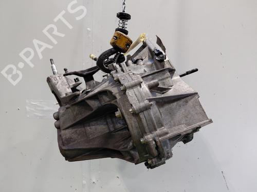gearbox-renault-megane-iv-hatchback-b9amn_-2015-39980379 main image