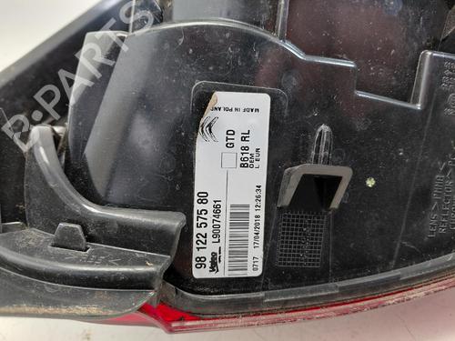 left-taillight-citroen-c3-iii-sx-2016-40123254 main image