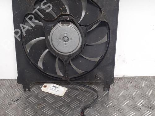 Used Radiator fan OPEL AGILA (A) (H00) 1.2 16V (F68) (75 hp) 24749367