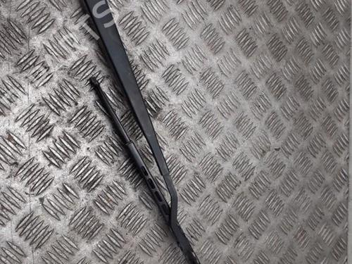 Used Front windshield wiper arm MINI MINI (R56) One (95 hp) 24751541
