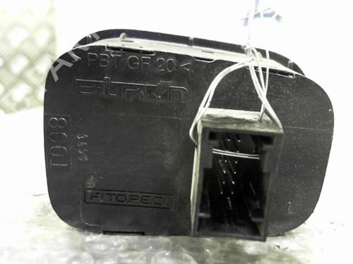 Used Warning switch Warning switch CITROËN NEMO Box Body/MPV (AA_) 1.4 HDi (68 hp) 24763578 24763578