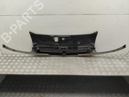 Used Grille Grille 37250852 37250852