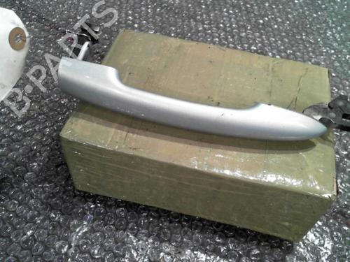 Used Front right exterior door handle RENAULT MEGANE II Saloon (LM0/1_) 1.9 dCi (LM0G, LM1G, LM2C) (120 hp) 24763859