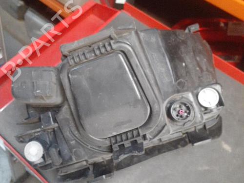 Used Right headlight Right headlight AUDI A4 B5 (8D2) 1.9 TDI (110 hp) 33290997 33290997