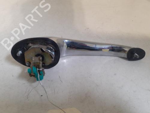 Used Front left exterior door handle Front left exterior door handle 25052006 25052006