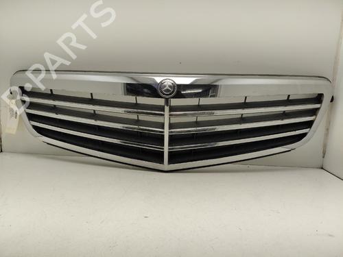 grille-mercedes-benz-c-class-w204-2007-2008-2009-2010-2011-2012-2013-2014-2015-39938426 main image