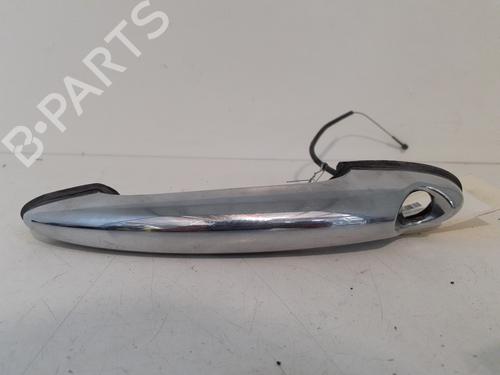 Used Front left exterior door handle MINI MINI (R56) Cooper (120 hp) 25860907