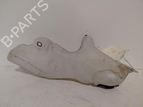 Used Windscreen washer tank Windscreen washer tank LANCIA YPSILON (843_) 1.4 16V (843.AXC11, 843.AXC1B, 843.AXC1A) (95 hp) 31054171 31054171