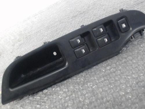 Switch KIA CEE'D Sportswagon (JD) 1.6 CRDi 110 | BP24754291I30