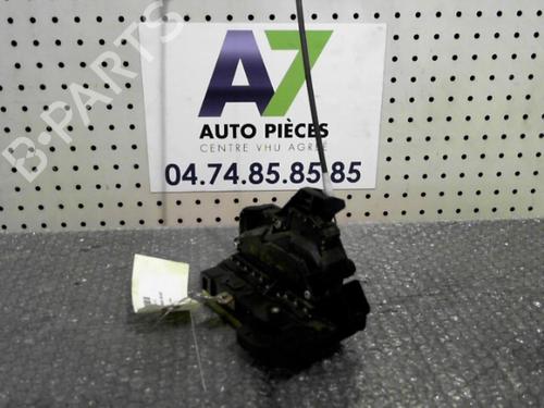 Højre bagtil lås FORD FOCUS I (DAW, DBW) 1.8 TDCi (100 hp) 24744186
