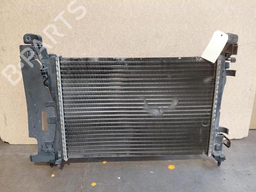 Used Water radiator Water radiator 38012426 38012426
