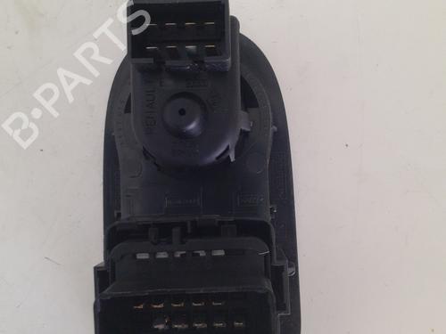 Used Left front window switch Left front window switch RENAULT KANGOO Express (FW0/1_) 1.5 dCi 95 (FW16) (95 hp) 27218789 27218789
