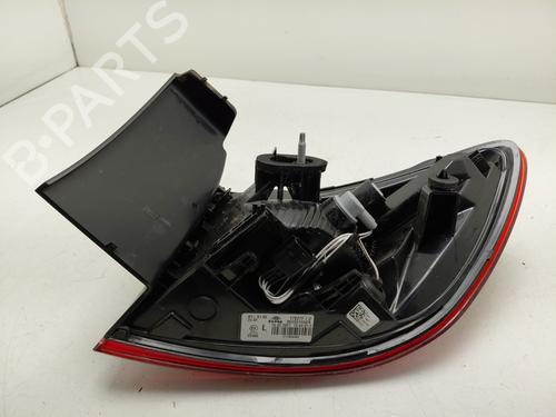 Used Left taillight Left taillight RENAULT CLIO V (B7_) 1.0 TCe 90 (B7MT) (91 hp) 32423804 32423804