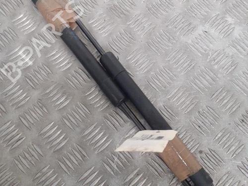 Used Tailgate lift support VW GOLF VI (5K1) 1.6 TDI (105 hp) 24740184