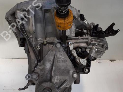 Used Gearbox Gearbox RENAULT WIND (E4M_) [2010-2026] 24741812 24741812