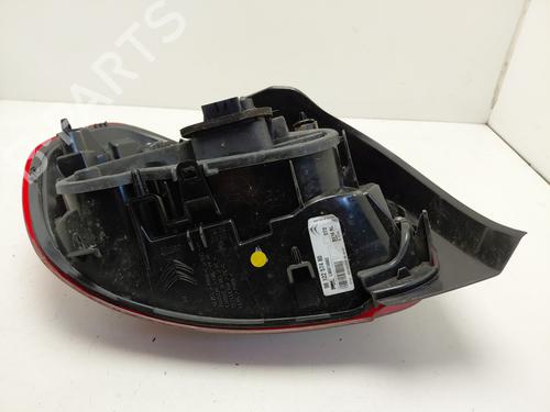 Right taillight CITROËN C3 III (SX) 1.2 PureTech 82 | BP33741754C35 - Image 2