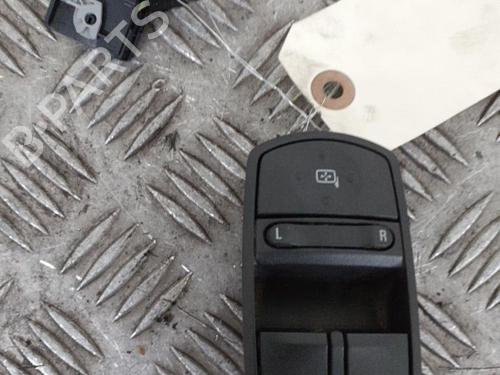 Used Switch Switch OPEL CORSA D (S07) 1.3 CDTI (L08, L68) (75 hp) 24747509 24747509