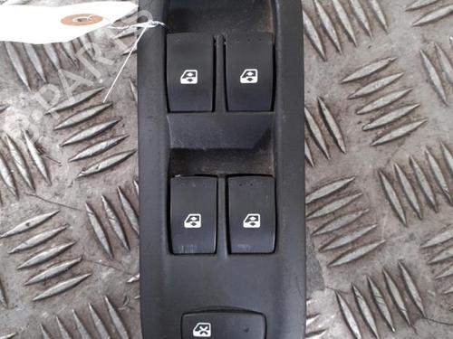 Used Switch RENAULT MEGANE II (BM0/1_, CM0/1_) 1.6 16V (BM0C, CM0C) (113 hp) 24747107