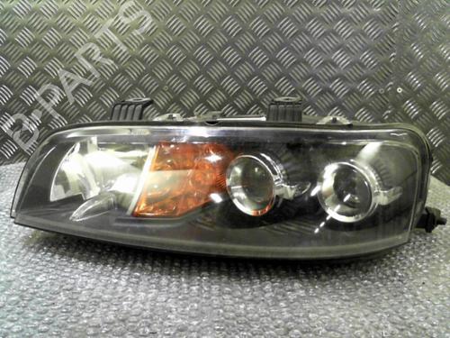 Used Left headlight Left headlight FIAT PUNTO (188_) 1.9 JTD (86 hp) 24765605 24765605