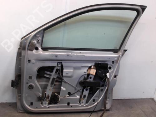 Used Right front door RENAULT MEGANE II Estate (KM0/1_) 1.9 dCi (KMRG, KM1G, KM0G, KM2C) (120 hp) 24745009