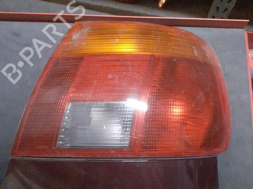 Used Right taillight Right taillight AUDI A4 B5 Avant (8D5) [1994-2002] 24770503 24770503
