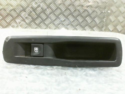 Used Right rear window switch RENAULT LAGUNA III (BT0/1) 1.5 dCi (BT00, BT0A, BT0T, BT1J) (110 hp) 24762449