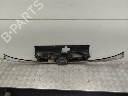 Used Grille Grille 37471200 37471200