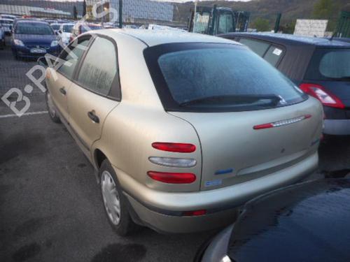 Brugte FIAT BRAVA (182_) 1.6 16V (182.BB) 2408133