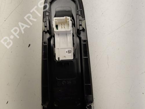 Used Right front window switch Right front window switch PEUGEOT 308 II (LB_, LP_, LW_, LH_, L3_) 1.2 THP 110 (110 hp) 33877158 33877158