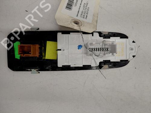 Used Left front window switch Left front window switch 39044213 39044213