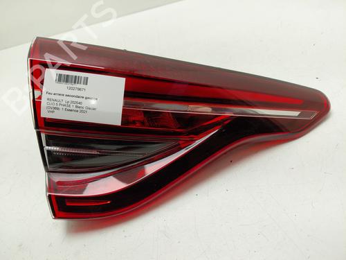 Used Left tailgate light RENAULT CLIO V (B7_) 1.0 TCe 90 (B7MT) (91 hp) 32423750