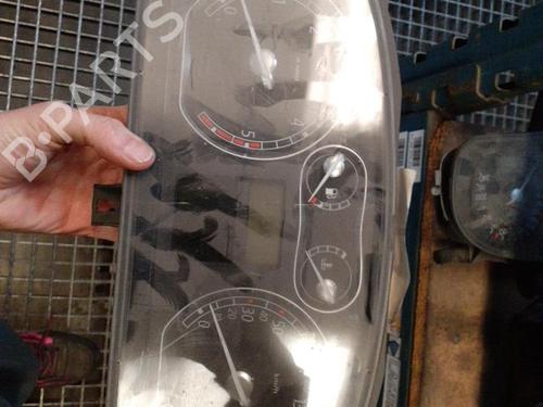 Used Instrument cluster RENAULT LAGUNA II (BG0/1_) 2.2 dCi (BG0F) (150 hp) 24770770