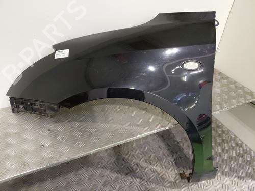 Used Left front fenders SUZUKI SWIFT III (MZ, EZ) 1.3 (RS413, ZC11S) (92 hp) 31095212