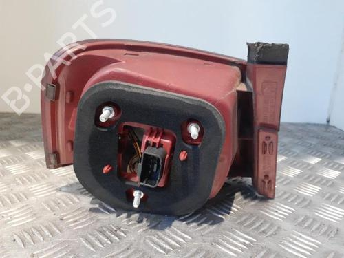 Right taillight VW PASSAT B6 (3C2) 2.0 TDI 16V | BP24742069C35 