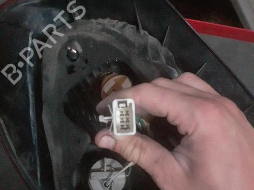 Used Right taillight Right taillight TOYOTA COROLLA Liftback (_E11_) 2.0 D-4D (CDE110_, CDE110R) (90 hp) 31185159 31185159