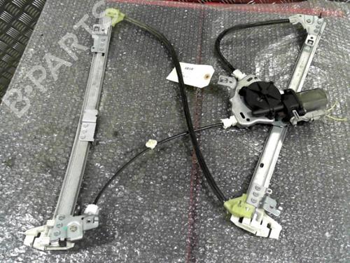 Rudehejsemekanisme Højre foran CITROËN XSARA (N1) 2.0 HDi 90 (90 hp) 24743420