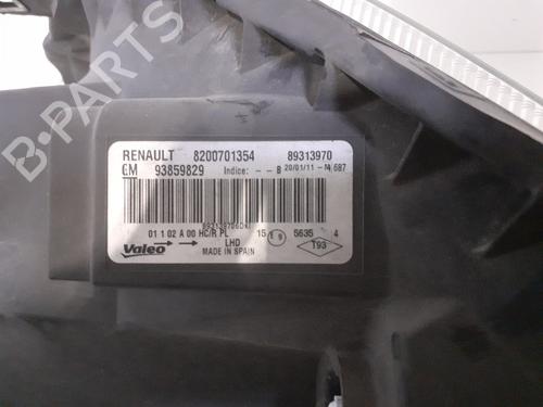 Left headlight RENAULT TRAFIC II Van (FL) 2.0 dCi 90 (FL0H) | BP24744730C28 