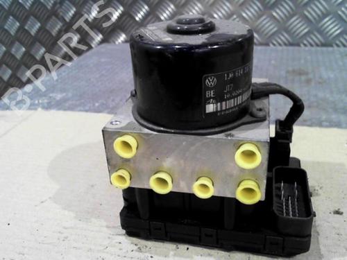 Pompe ABS VW GOLF IV (1J1) 1.9 TDI (110 hp) 24752345