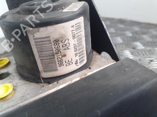 Used ABS pump ABS pump PEUGEOT 207 (WA_, WC_) 1.6 HDi (90 hp) 24749389 24749389