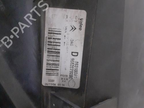 Used Right headlight Right headlight PEUGEOT PARTNER Box Body/MPV [2008-2026] 31211747 31211747