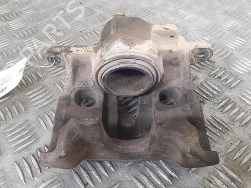 Used Right front brake caliper VW TRANSPORTER T4 Van (70A, 70H, 7DA, 7DH) 1.9 TD (68 hp) 24749478