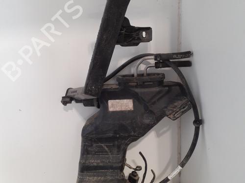 Used Windscreen washer tank Windscreen washer tank MERCEDES-BENZ C-CLASS (W205) C 220 BlueTEC / d (205.002, 205.004) (170 hp) 24764441 24764441
