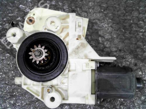 Used Right front window motor Right front window motor FORD FOCUS II Turnier (DA_, FFS, DS) 1.6 TDCi (90 hp) 24763040 24763040