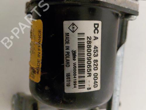 Front wiper motor RENAULT TWINGO III (BCM_, BCA_) 0.9 TCe 95 | BP29642390M29 - Image 4