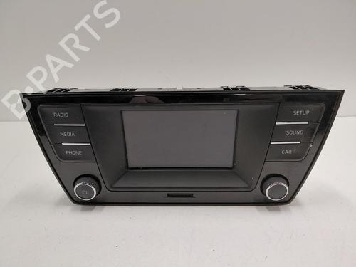 Used Radio Radio 38171133 38171133