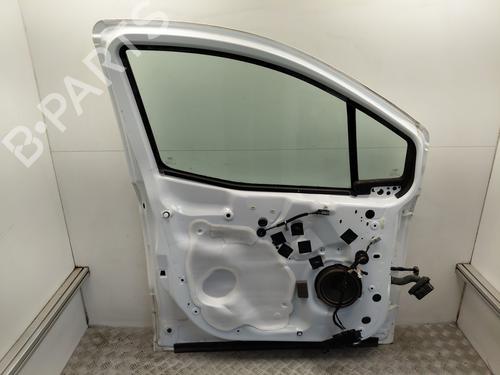 left-front-door-ford-transit-courier-b460-mpv-2014-33961232 main image