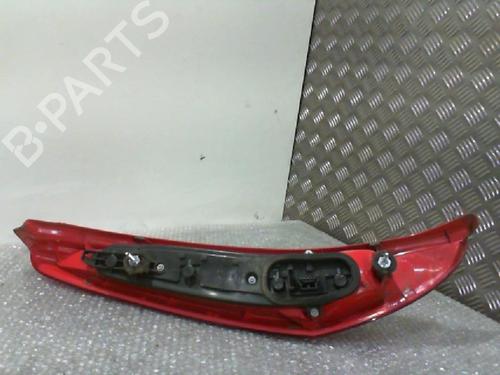 Right taillight FIAT PUNTO (188_) 1.9 DS 60 (188.031, .051, .231, .251) | BP24762469C35 