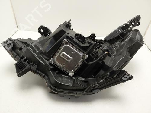 Right headlight RENAULT CLIO V (B7_) 1.0 TCe 90 (B7MT) | BP32423806C29