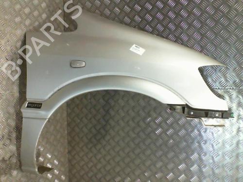 Used Right front fenders OPEL ZAFIRA A MPV (T98) 2.2 DTI 16V (F75) (125 hp) 24746219