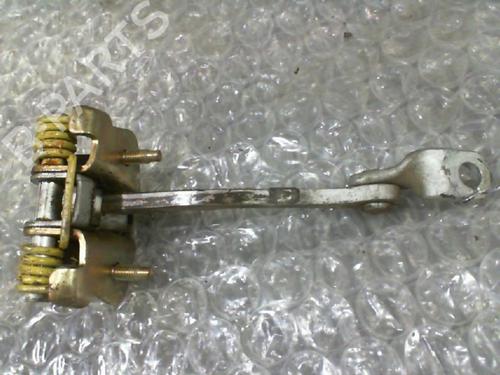 Used Hinge/Door check strap RENAULT CLIO II (BB_, CB_) 1.2 (BB0A, BB0F, BB10, BB1K, BB28, BB2D, BB2H, CB0A,... (58 hp) 24742698